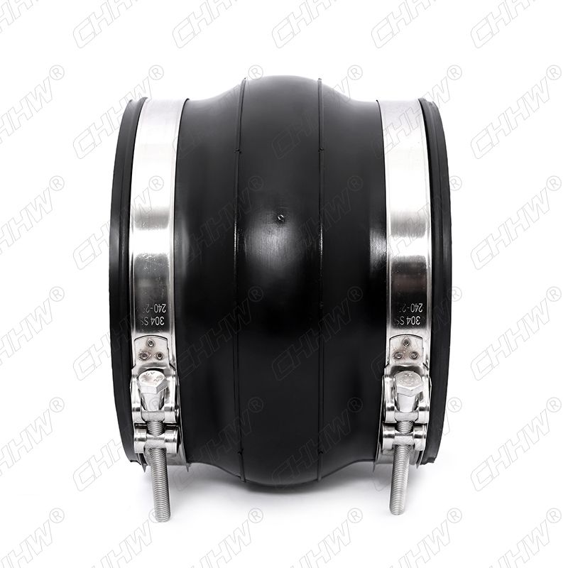 卡箍連接<a href=http://www.qhweisheng.com/xjjt/ target=_blank class=infotextkey>橡膠接頭</a>